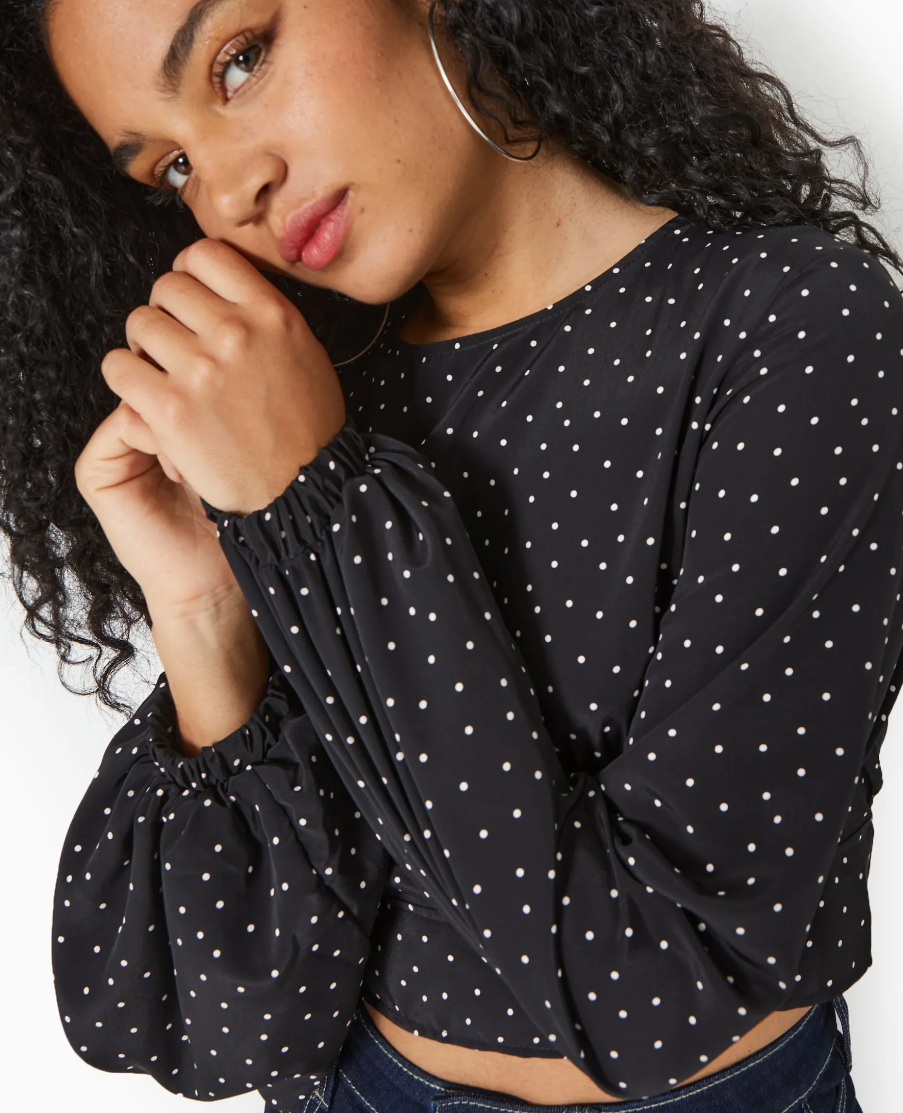 Blouse Avec Découpe Dos Et Nœud - Noir