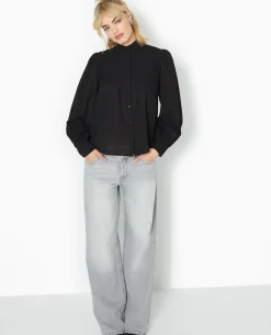 Blouse Boutonnée Avec Plis - Noir