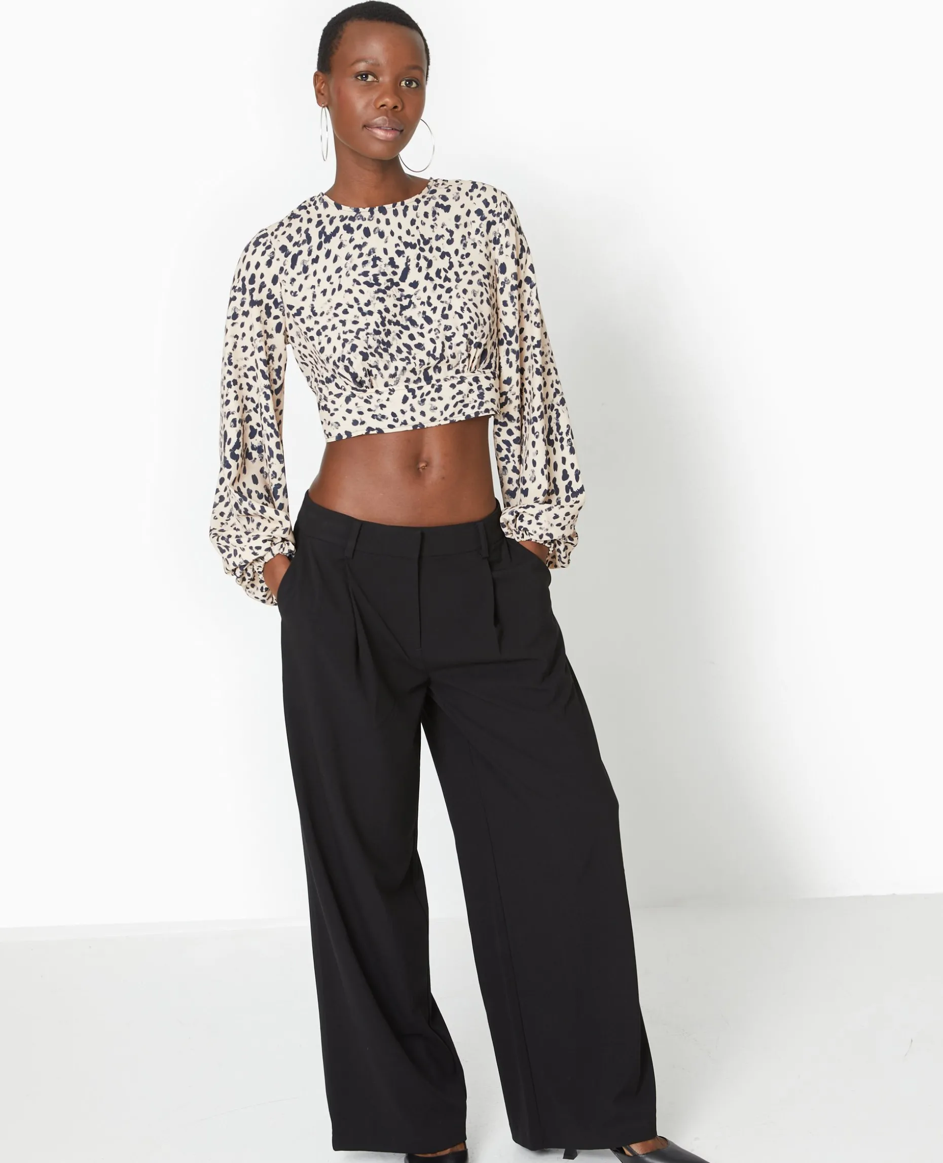 Blouse Courte Avec Découpe Dos Motif Léopard - Taupe