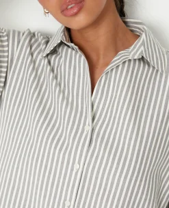 Chemise Oversize Rayée Avec Col Ouvert - Gris Foncé