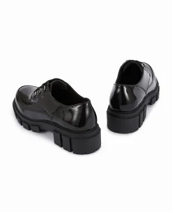 Derbies Vernis Avec Semelles Chunky - Noir