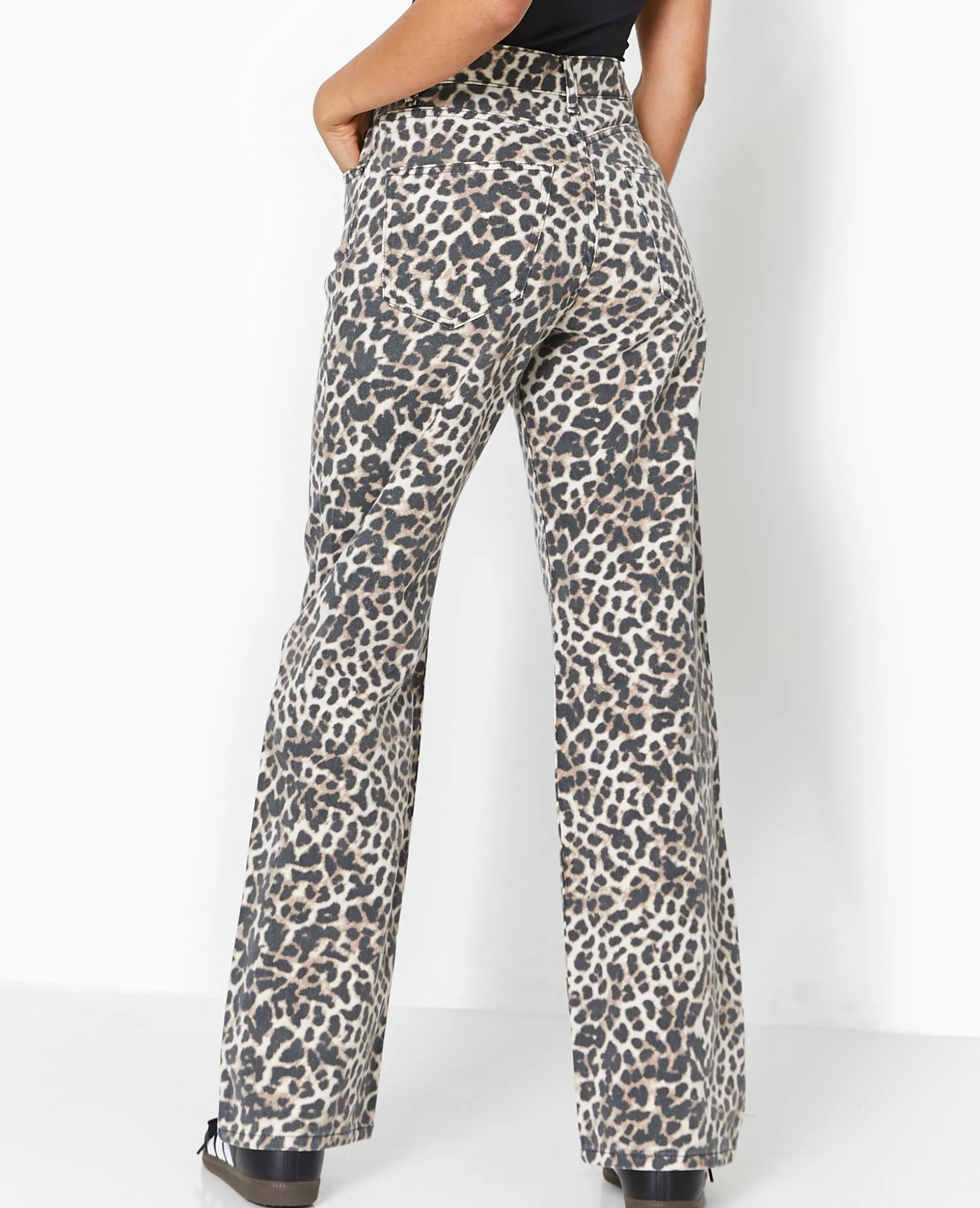 Jean Droit Taille Haute Motif Léopard - Taupe