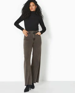 Jean Wide Taille Haute Avec Bas Coupés - Marron