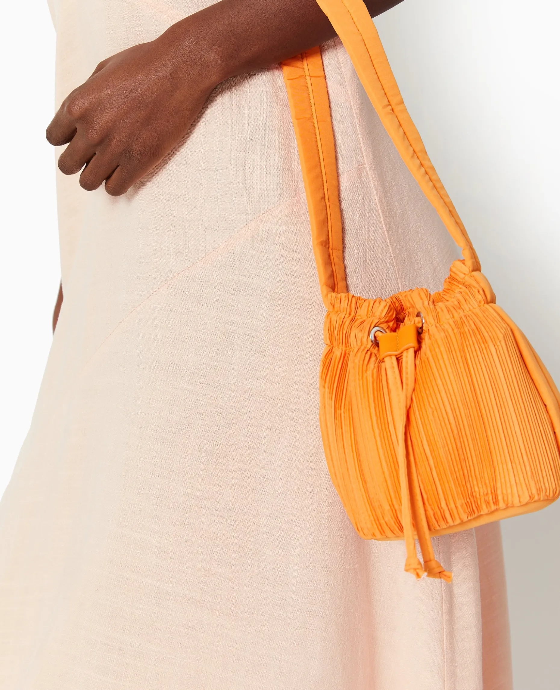 Mini Sac Seau En Tissu Plissé - Orange