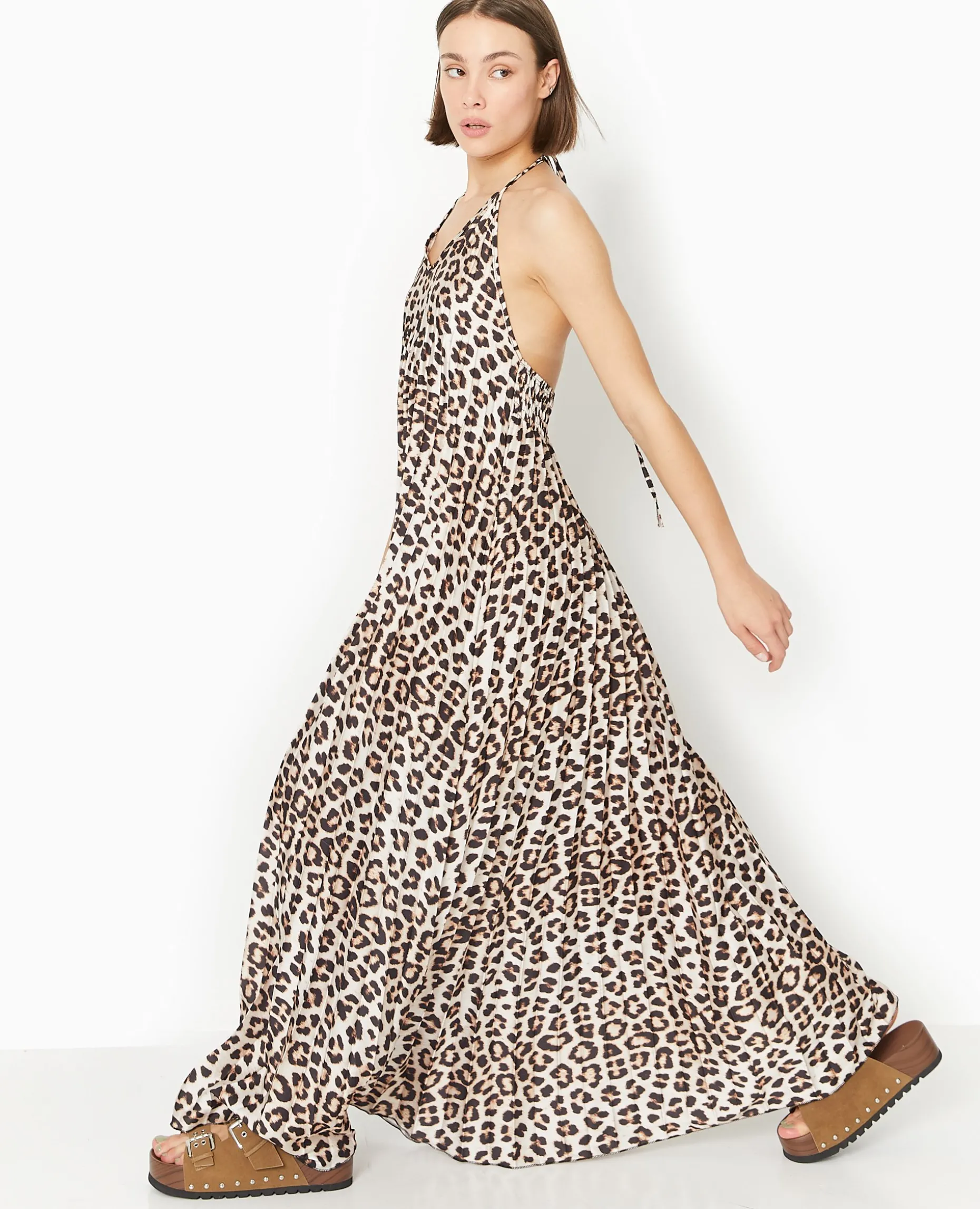 Robe Dos-nu En Tissu Satiné Plissé Motif Léopard - Marron