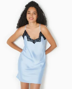 Robe En Satin Avec Dentelle Façon Nuisette - Bleu Clair