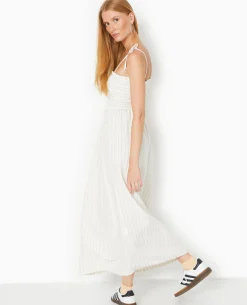 Robe Longue Avec Smocks Motif Rayures - Blanc