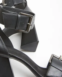 Sandales Avec Brides Larges Et Talons Triangles - Noir