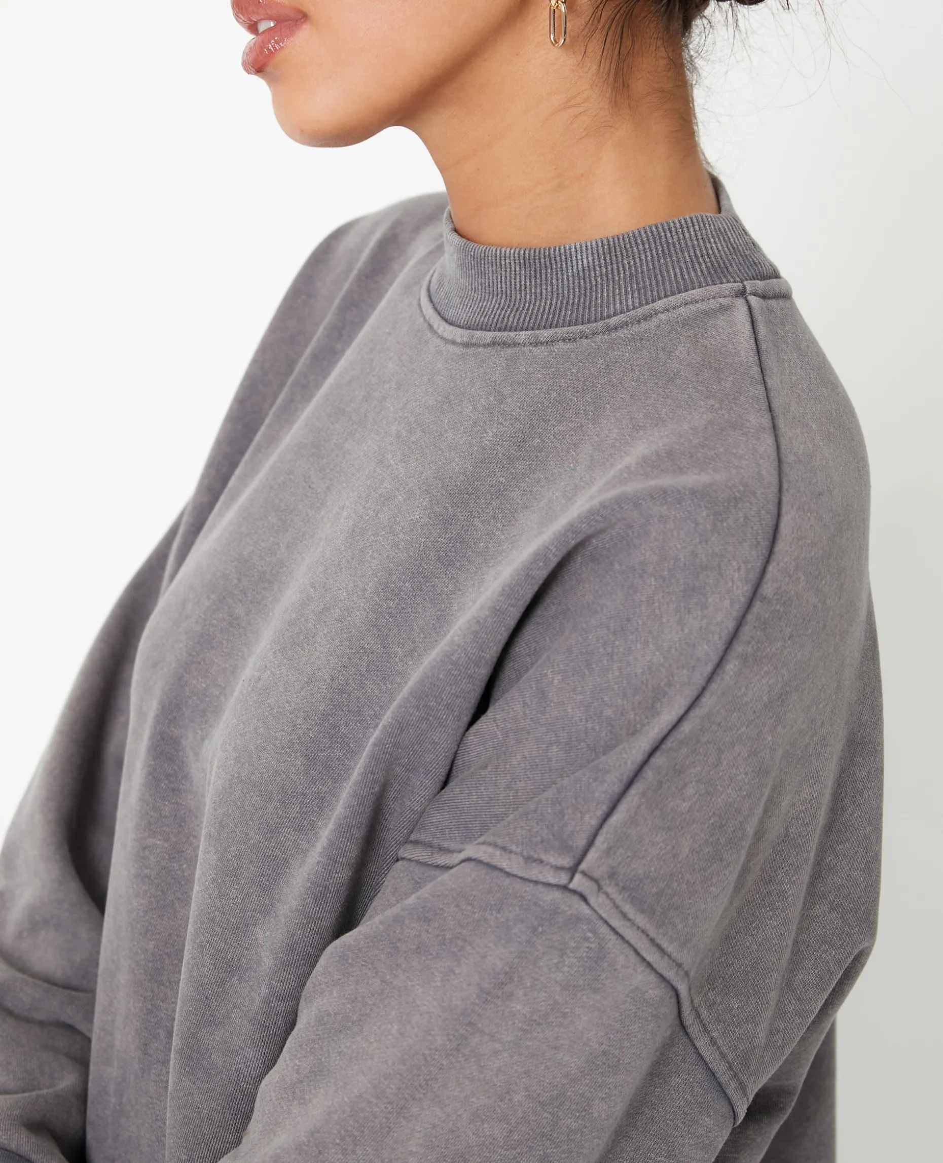 Sweat Col Rond Avec Effet Délavé - Gris Foncé