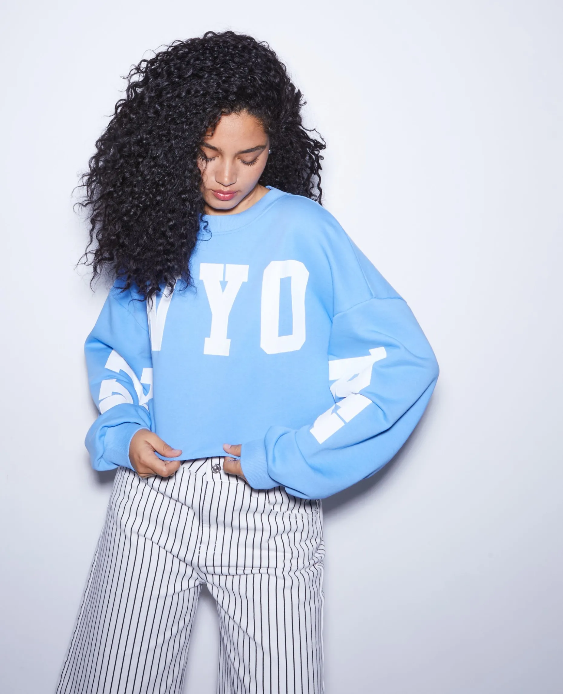 Sweat Cropped Base Coupée Avec NEW YORK - Bleu