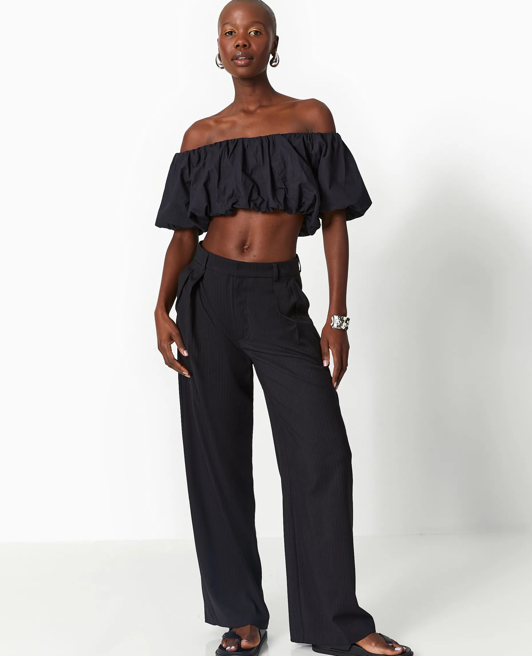 Top Court Avec Encolure Bardot - Noir