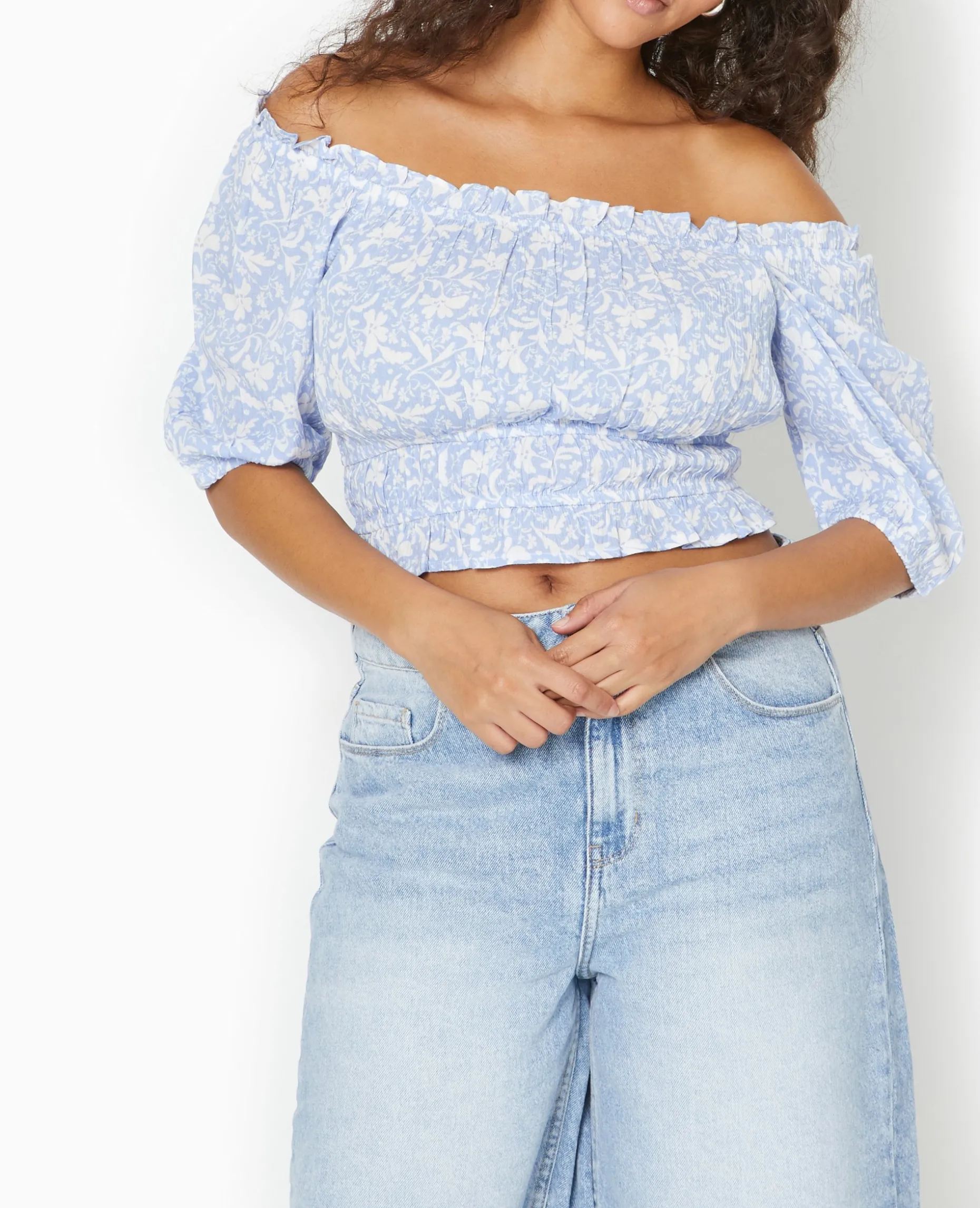 Top Court Encolure Bardot Motif Fleurs - Bleu