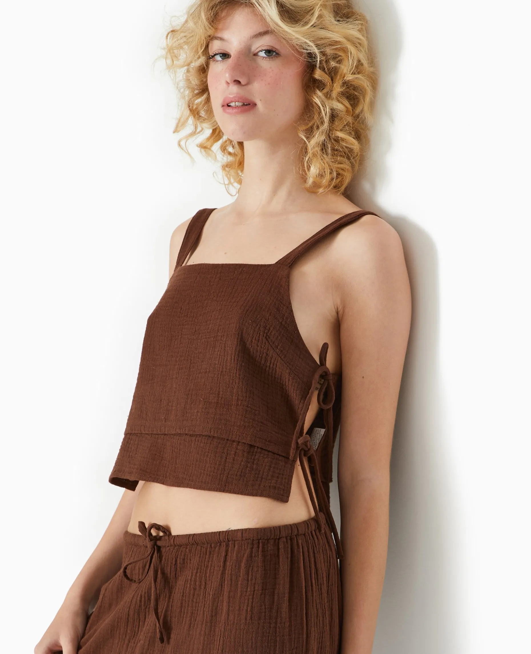Top En Gaze De Coton Avec Nœuds Sur Les Côtés - Marron