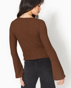 Top En Tissu Gaufré Avec Manches Flare - Marron