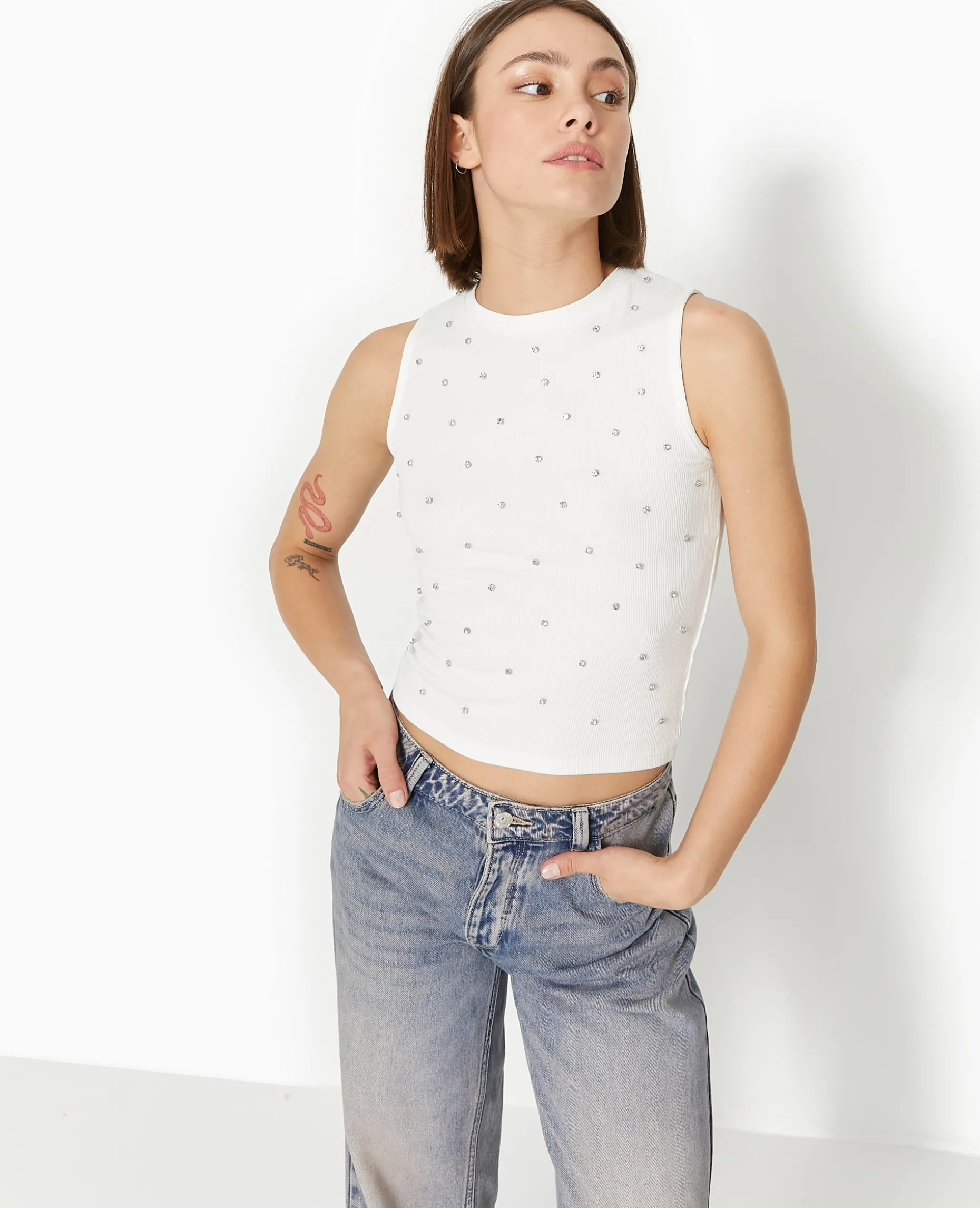 Top Sans Manches Avec Strass En All Over - Blanc